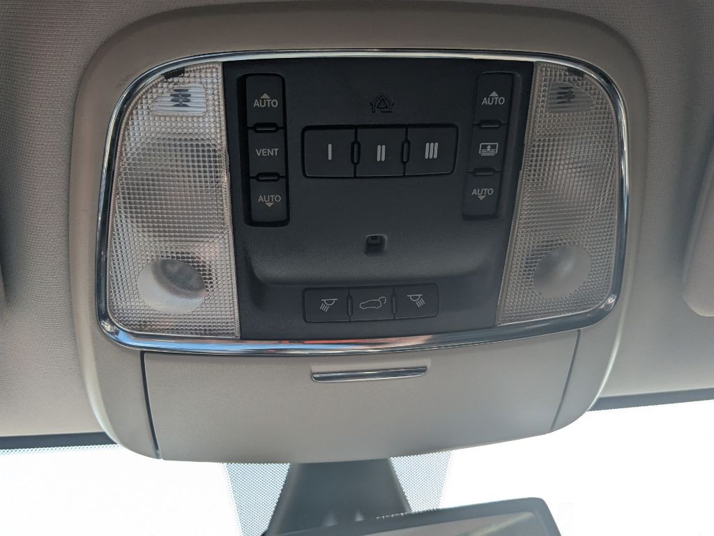 2013 Jeep Grand Cherokee Image 28