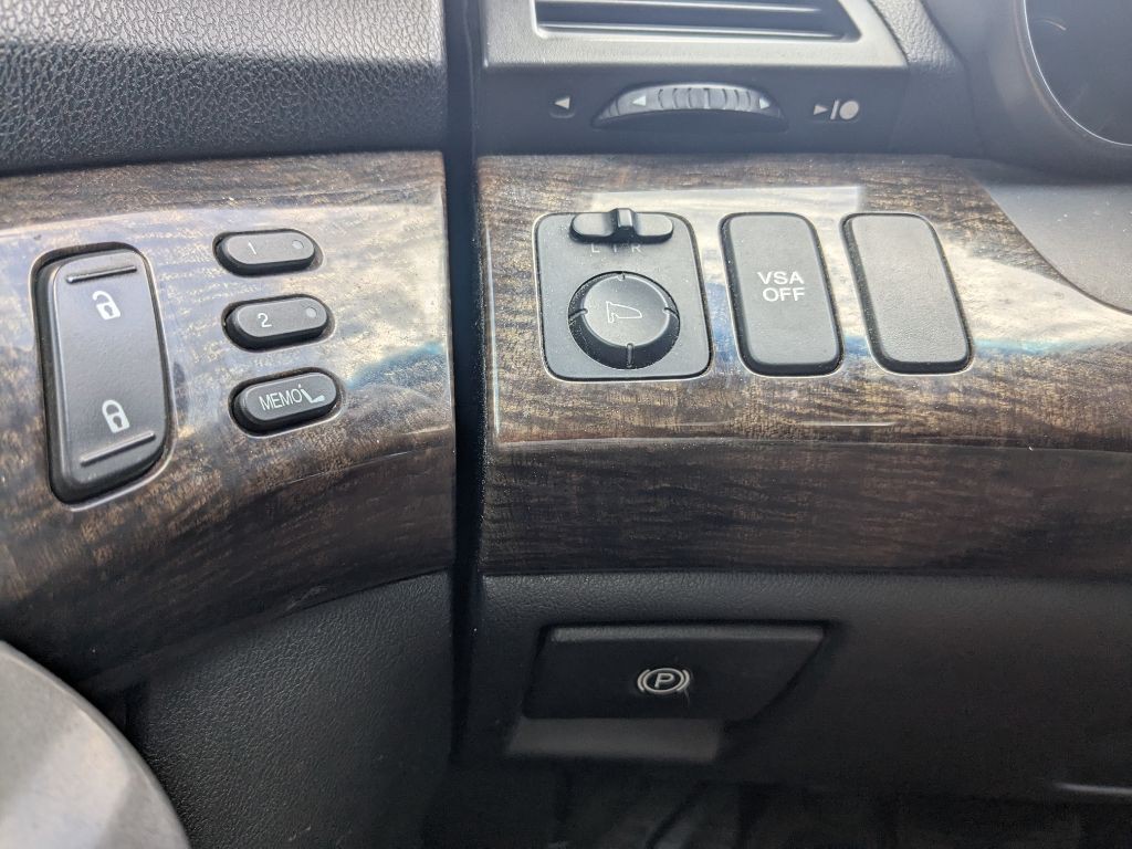 2011 Acura MDX Image 17