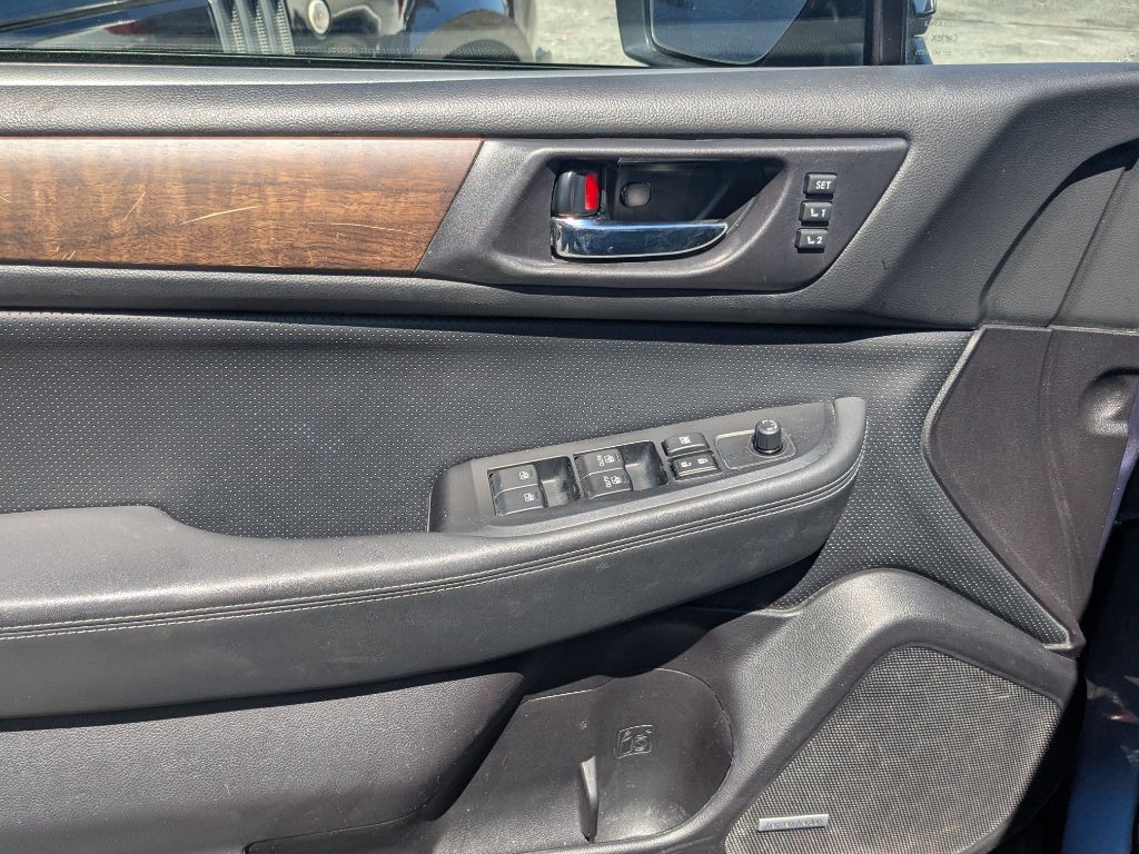 2017 Subaru Outback Image 7