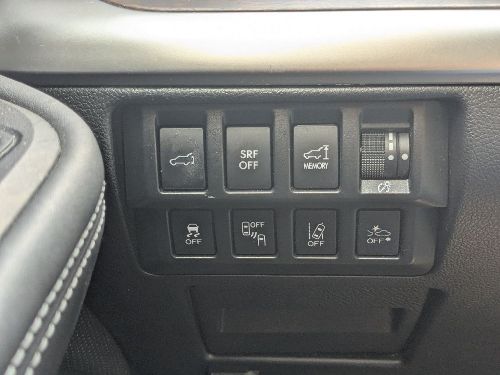 2017 Subaru Outback Image 11
