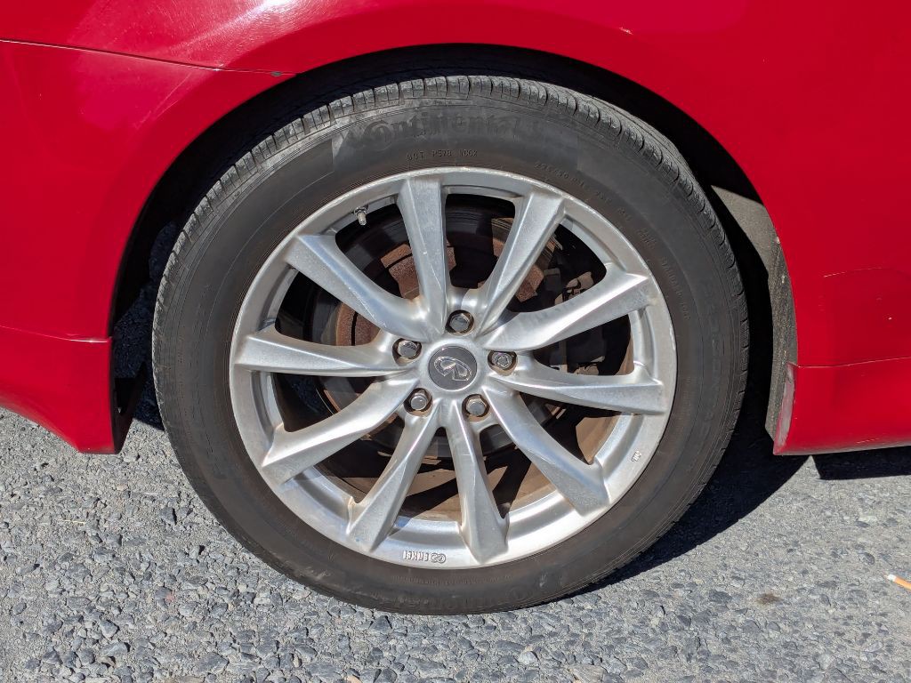 2013 INFINITI G37 Image 7