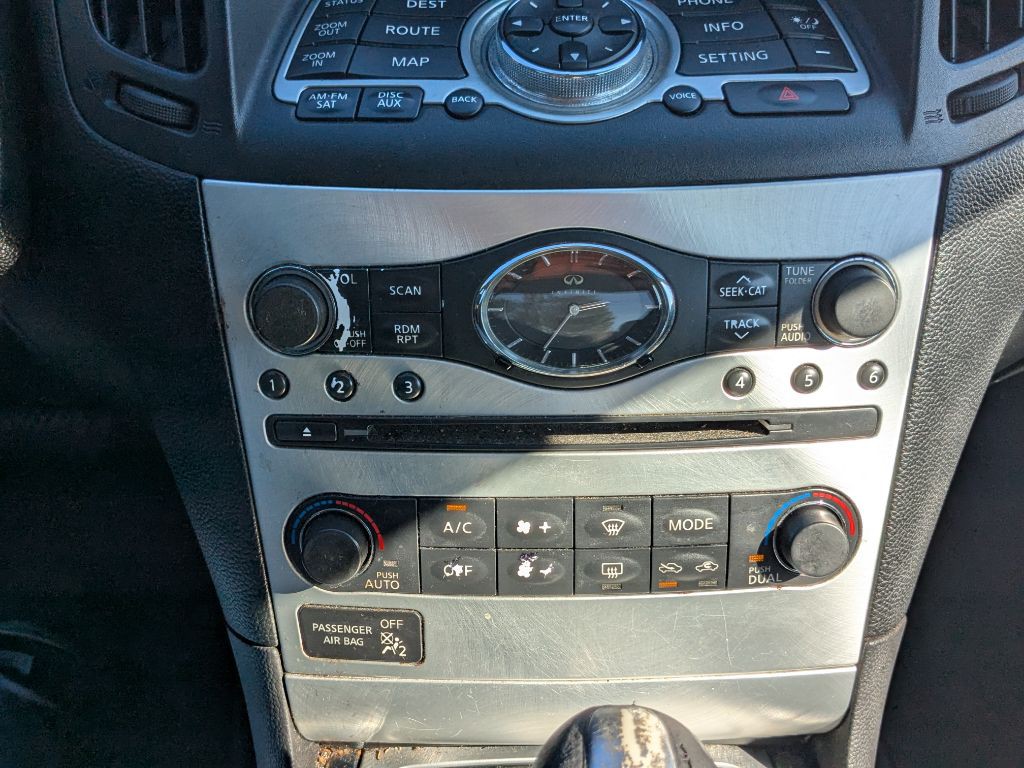 2013 INFINITI G37 Image 23