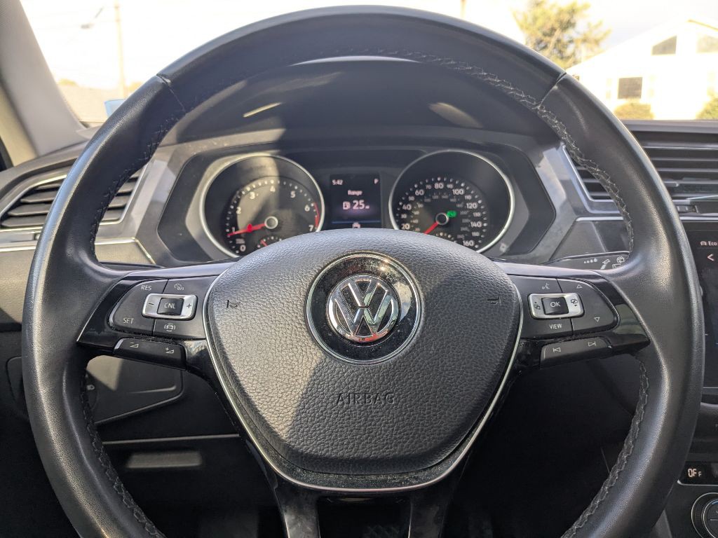 2020 Volkswagen Tiguan Image 15