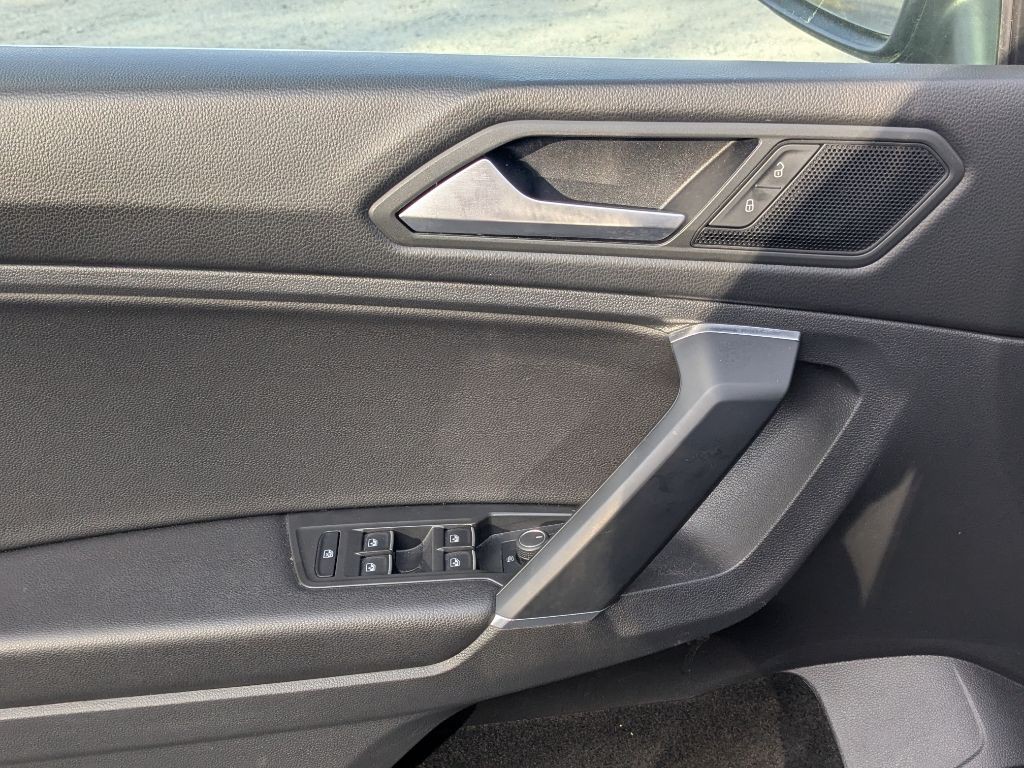2020 Volkswagen Tiguan Image 8
