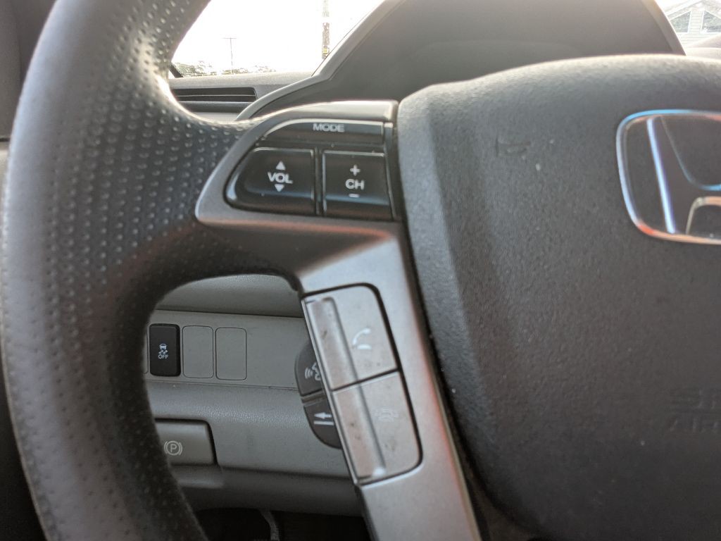 2015 Honda Pilot Image 11
