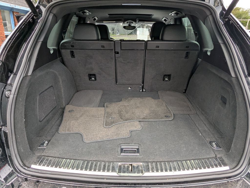 2013 Porsche Cayenne Image 17