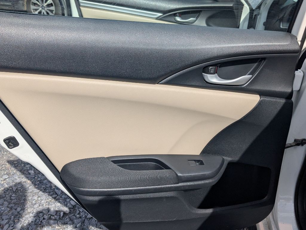 2016 Honda Civic Image 8