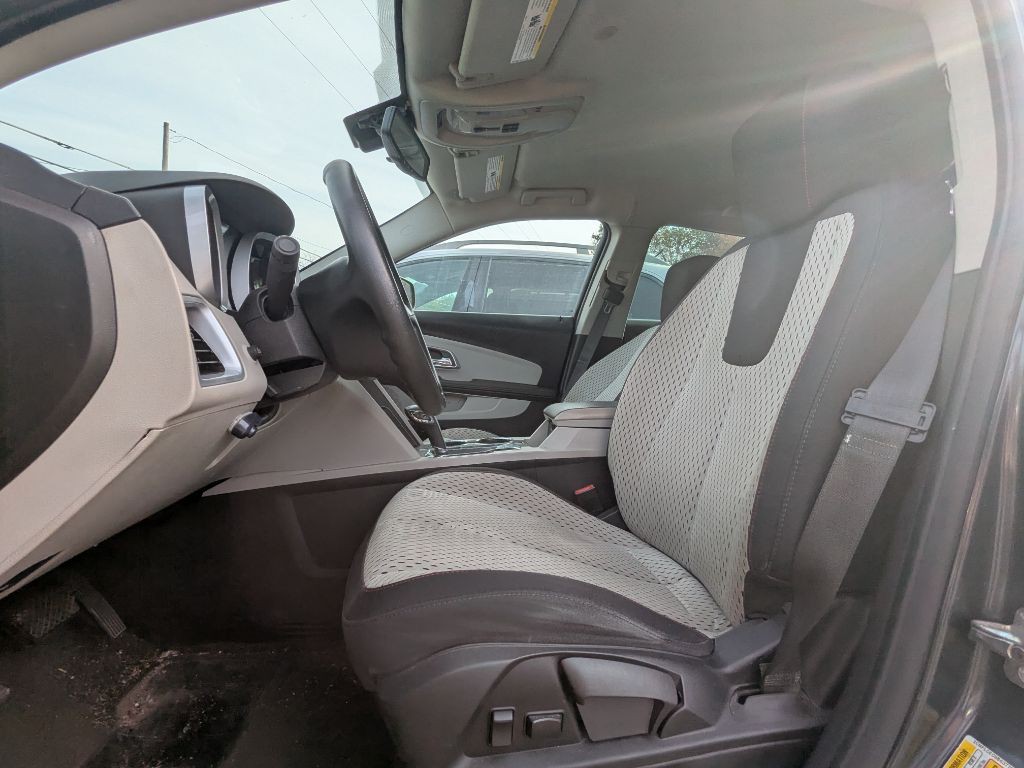 2011 Chevrolet Equinox Image 8