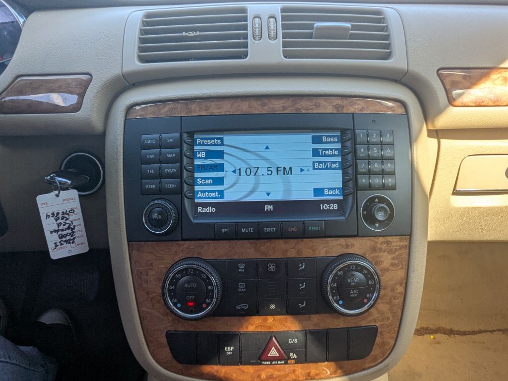 2008 Mercedes-Benz R-Class Image 13