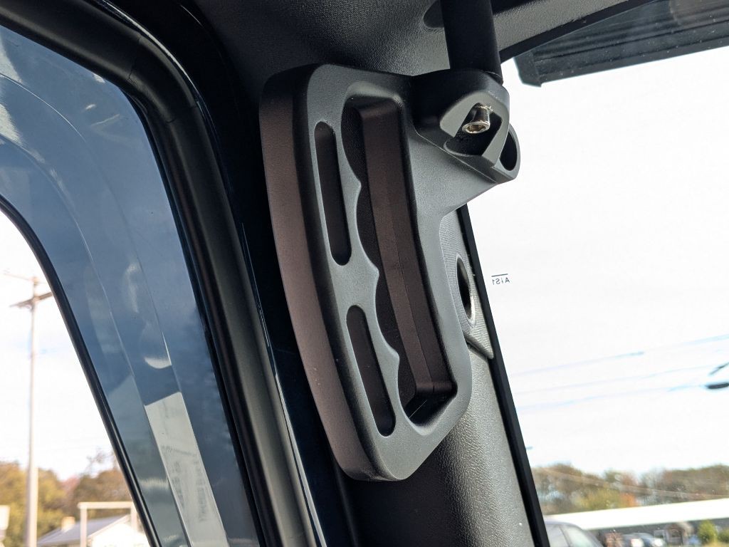 2013 Jeep Wrangler Image 23