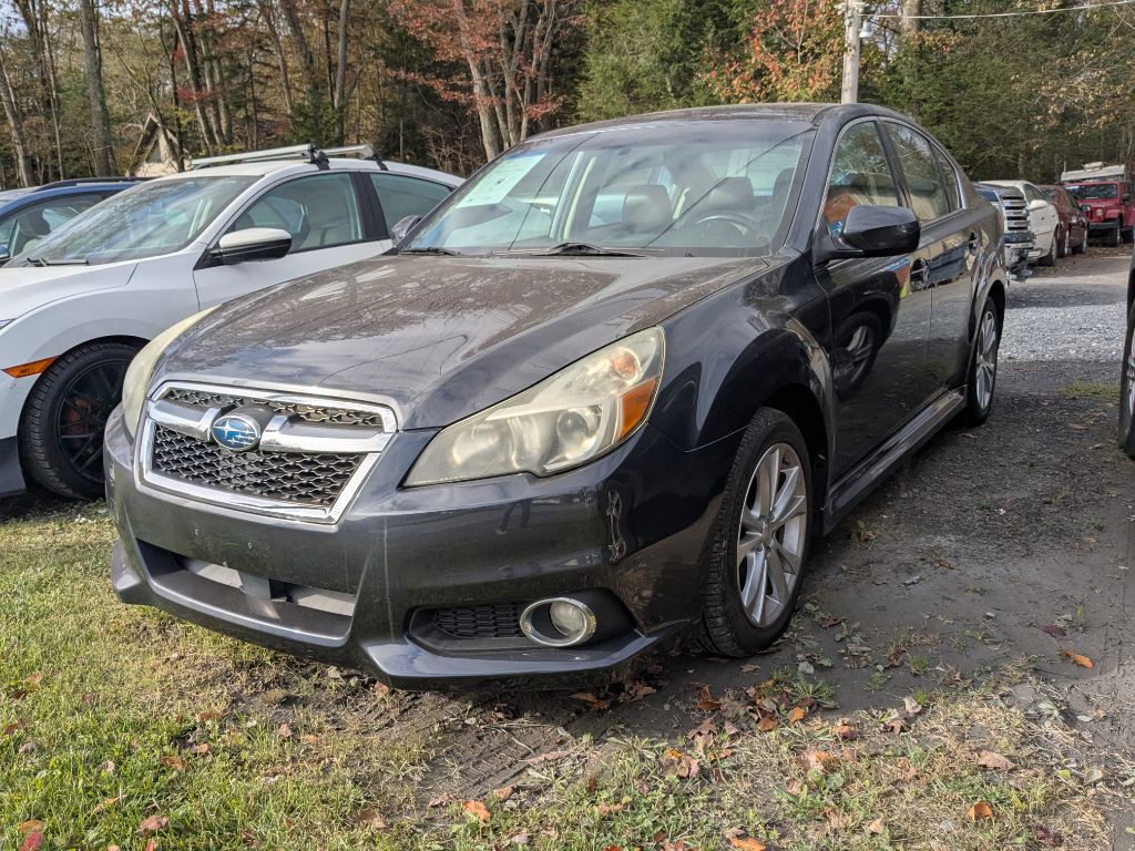 2013 Subaru Legacy Image 2