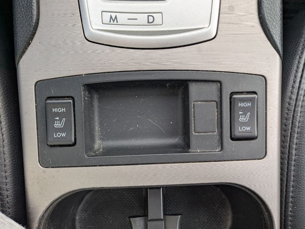 2013 Subaru Legacy Image 18