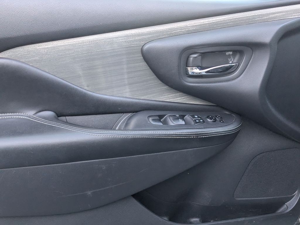 2015 Nissan Murano Image 5