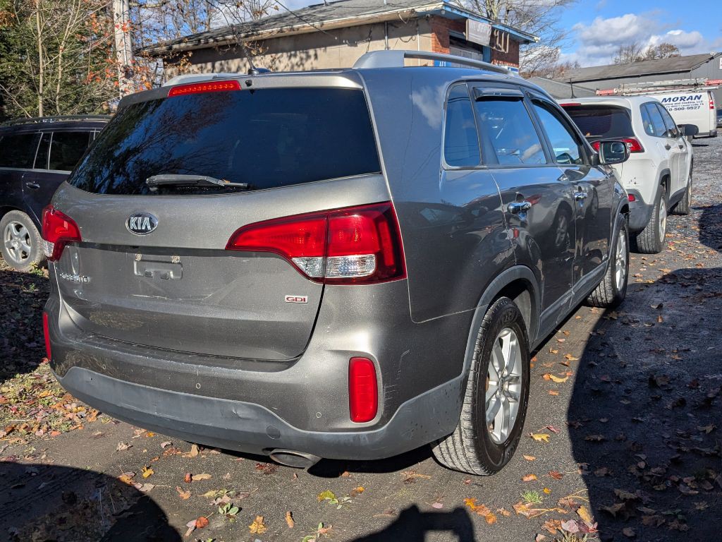 2015 Kia Sorento Image 4