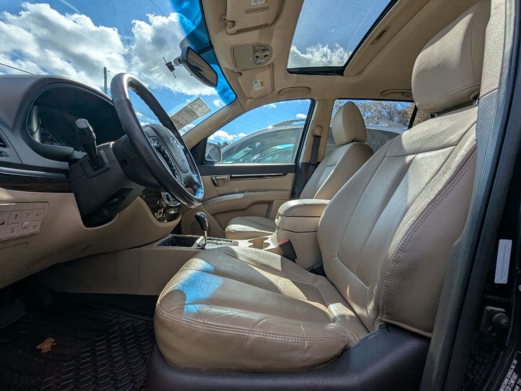 2012 Hyundai Santa Fe Image 7