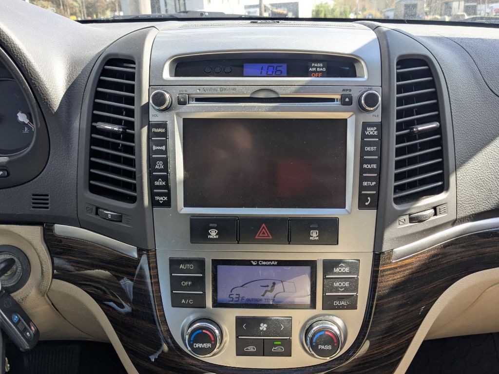 2012 Hyundai Santa Fe Image 15