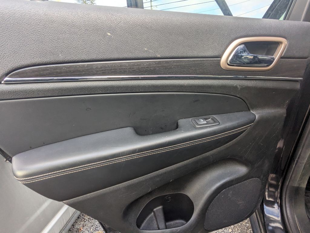 2015 Jeep Grand Cherokee Image 9