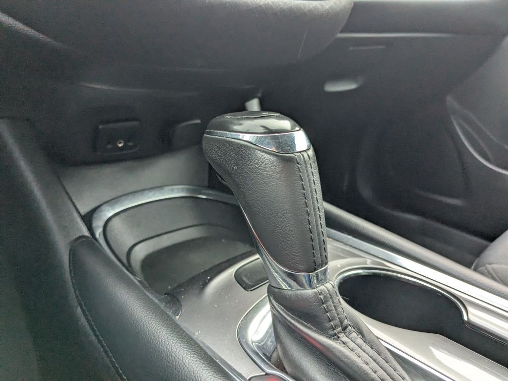 2018 Chevrolet Malibu Image 12