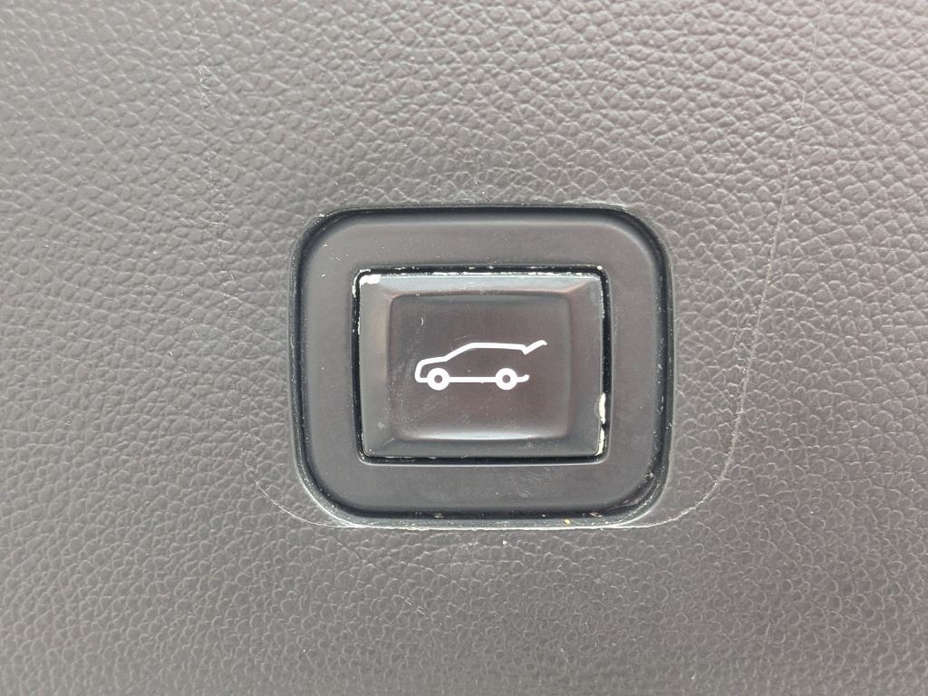 2021 Chevrolet Traverse Image 23