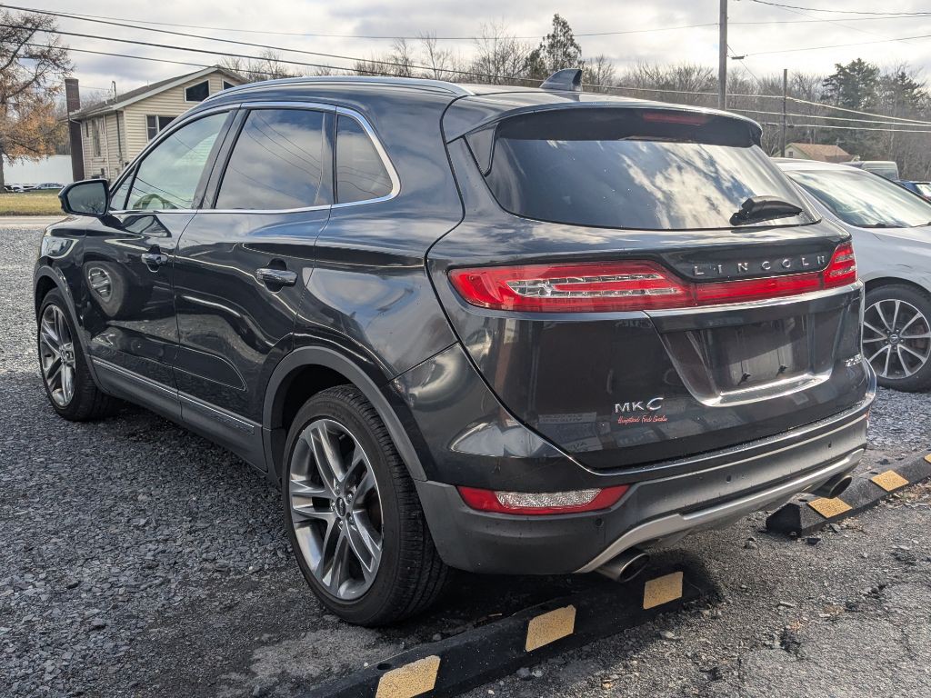 2015 Lincoln MKC Image 3