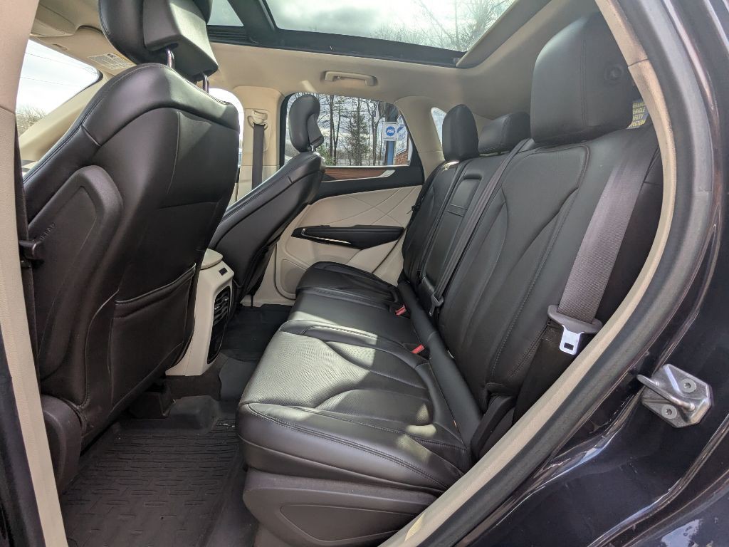 2015 Lincoln MKC Image 12