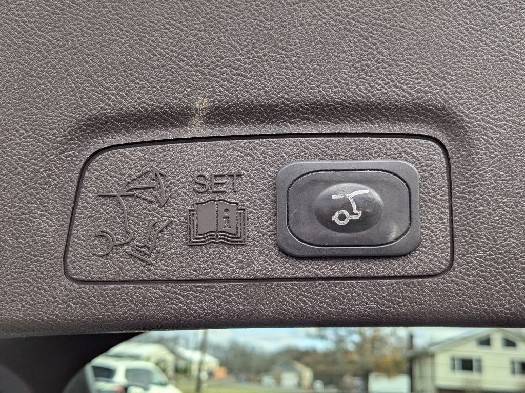 2015 Lincoln MKC Image 21