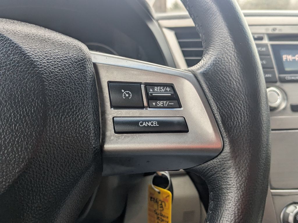 2013 Subaru Legacy Image 14