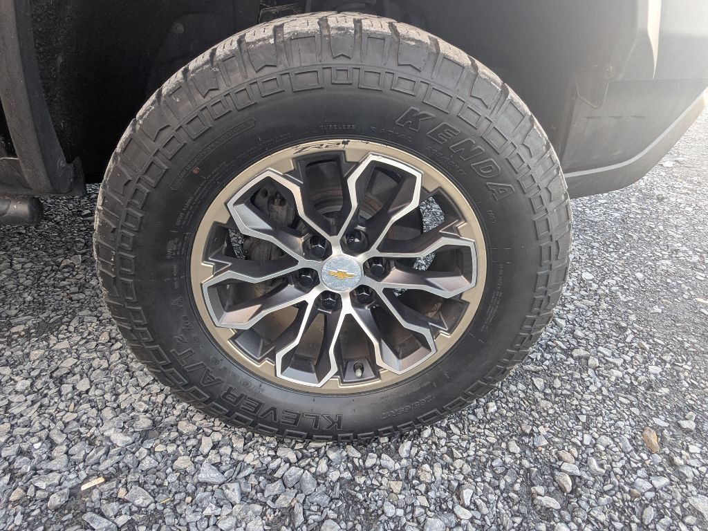 2018 Chevrolet Colorado Image 12