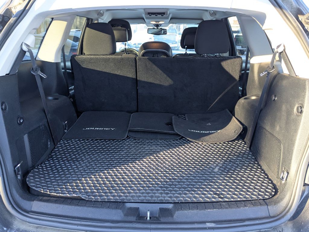 2015 Dodge Journey Image 16