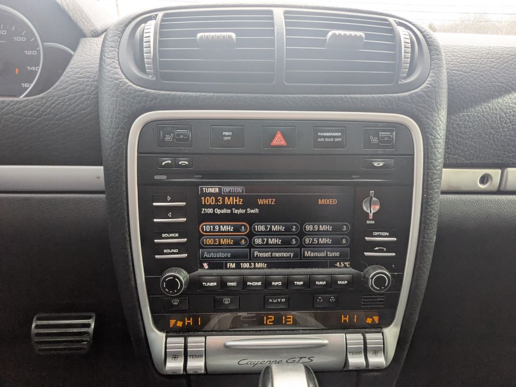 2010 Porsche Cayenne Image 14