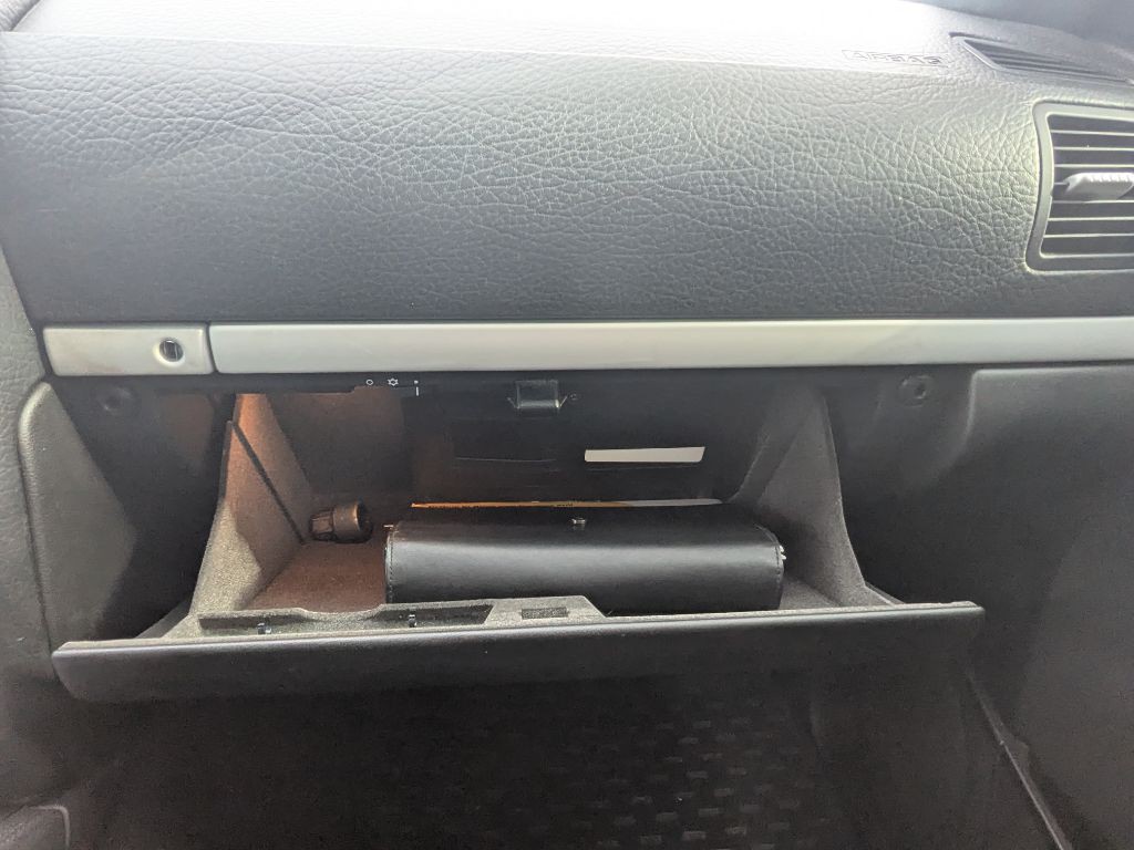 2010 Porsche Cayenne Image 18