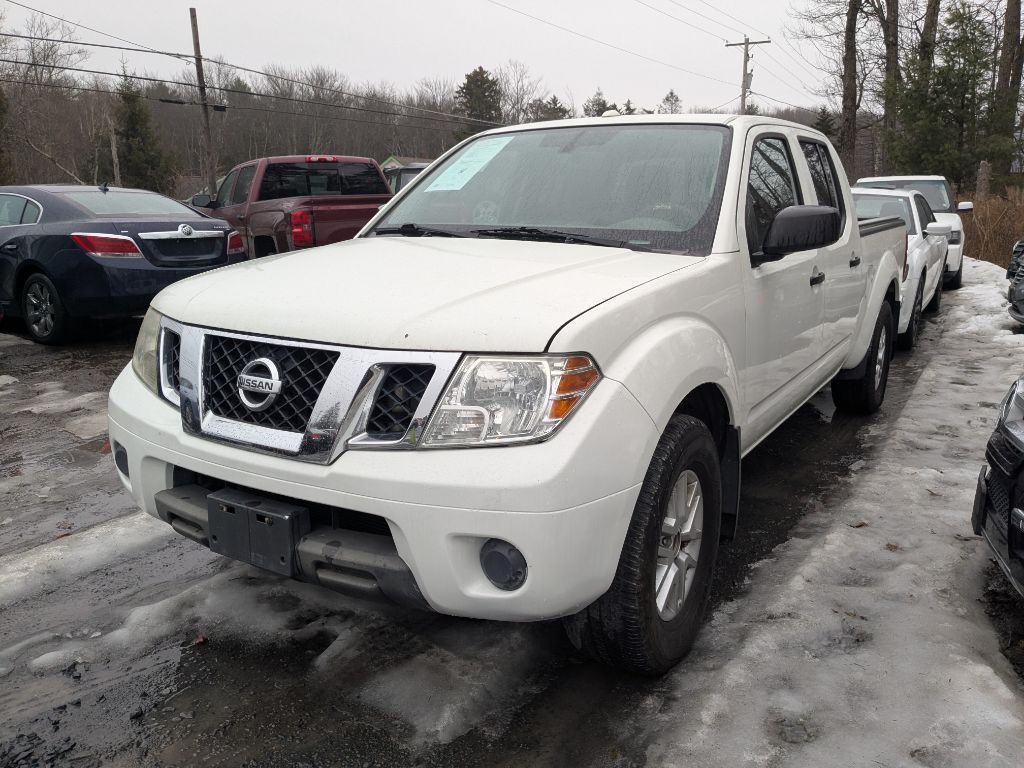 2016 Nissan Frontier Image 2