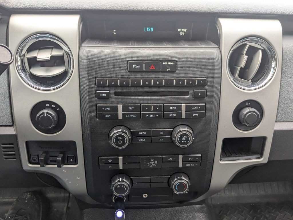 2011 Ford F-150 Image 12