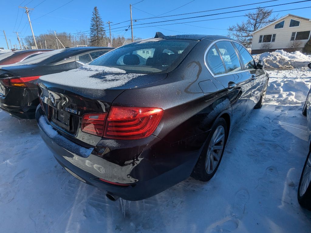 2015 BMW 5 Series Image 4