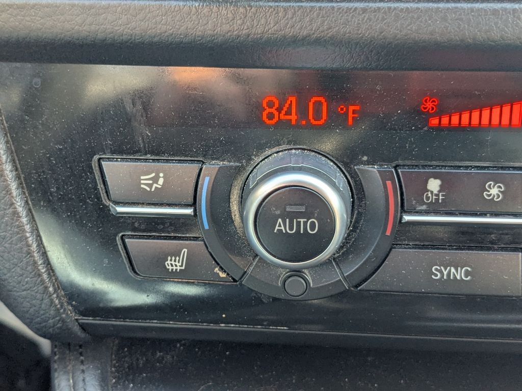 2015 BMW 5 Series Image 22