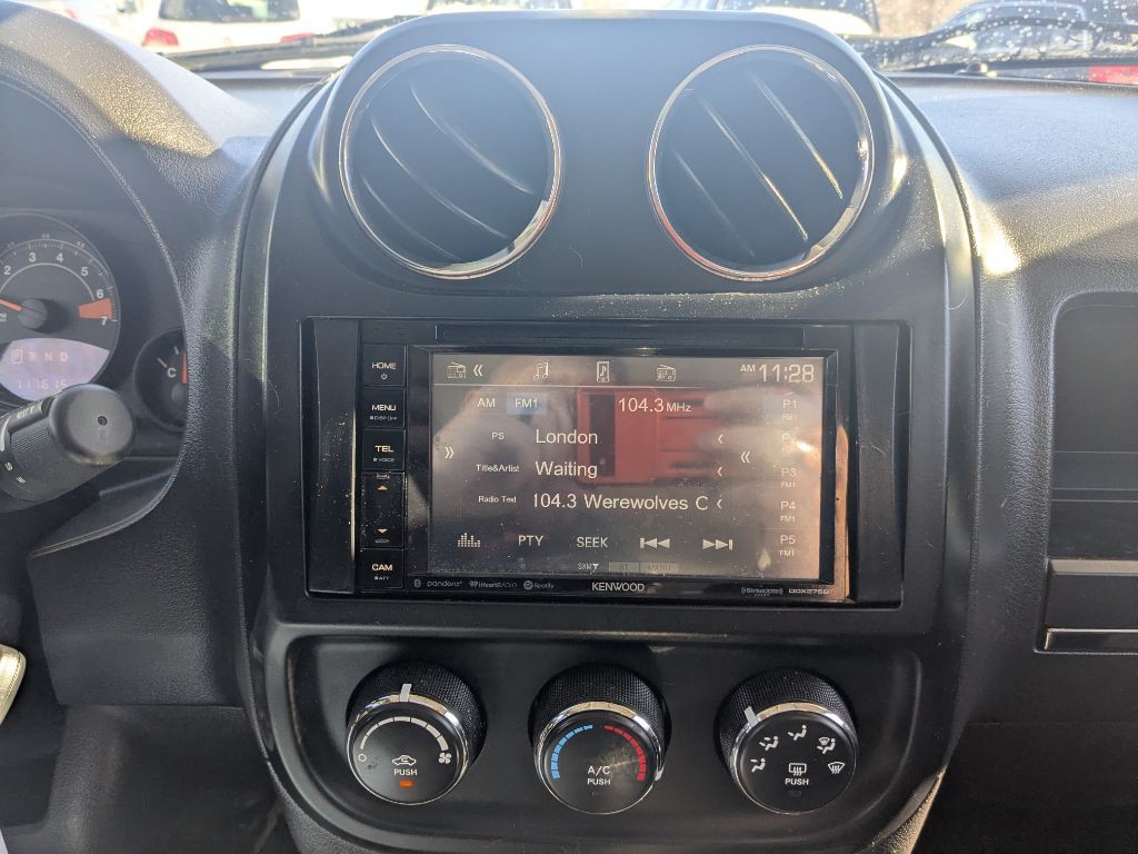 2016 Jeep Patriot Image 12