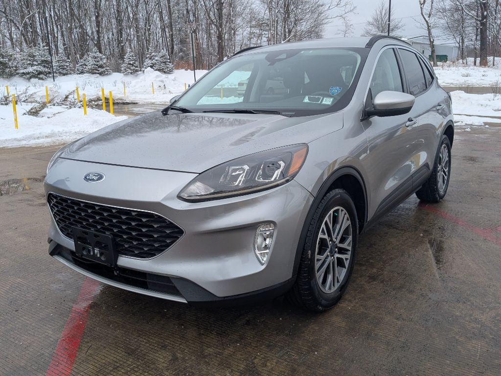 2021 Ford Escape Image 2