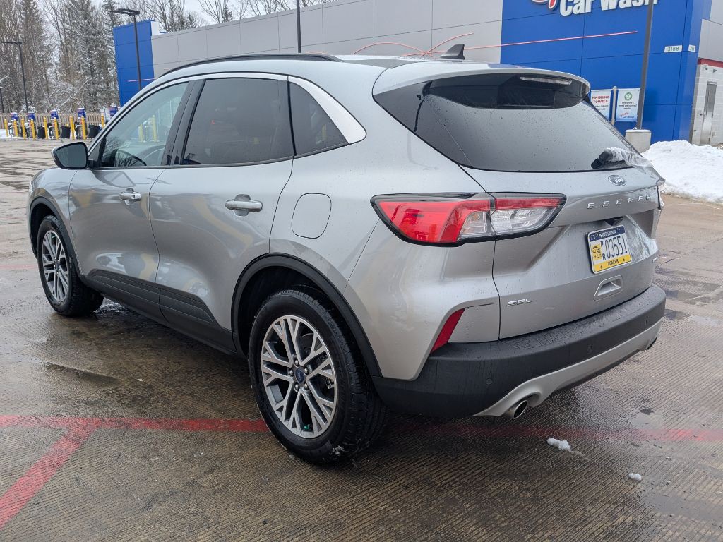 2021 Ford Escape Image 3
