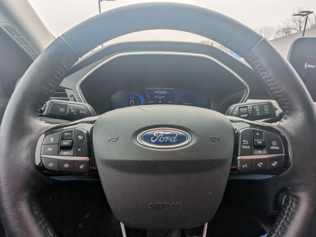 2021 Ford Escape Image 11