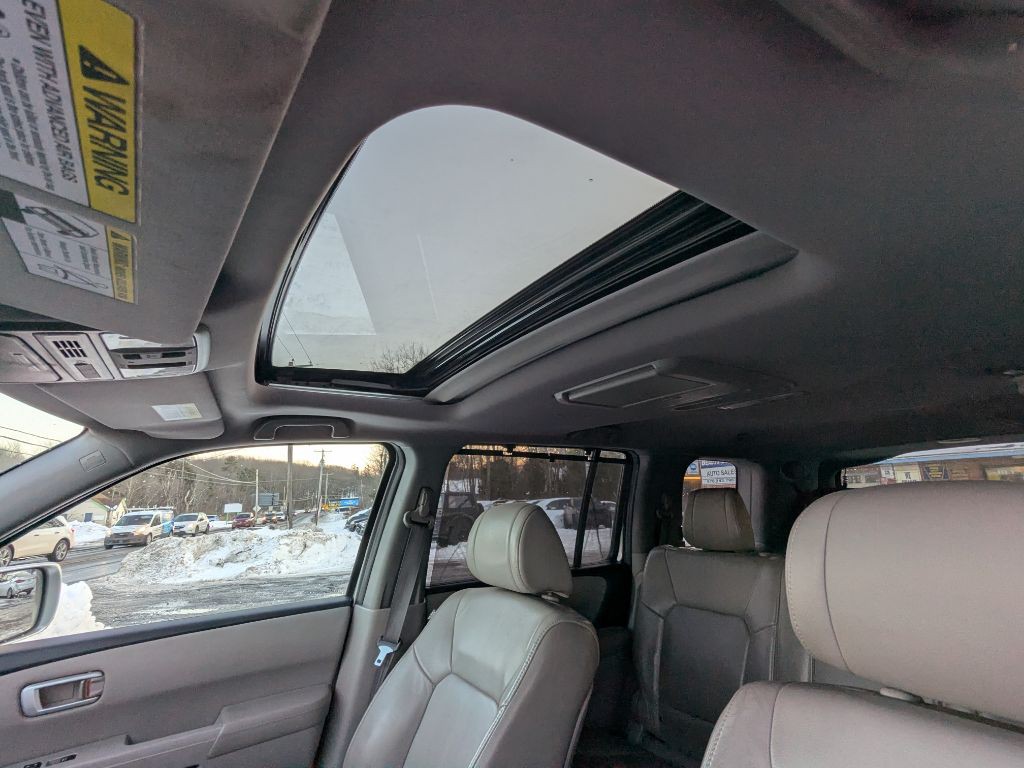 2014 Honda Pilot Image 9