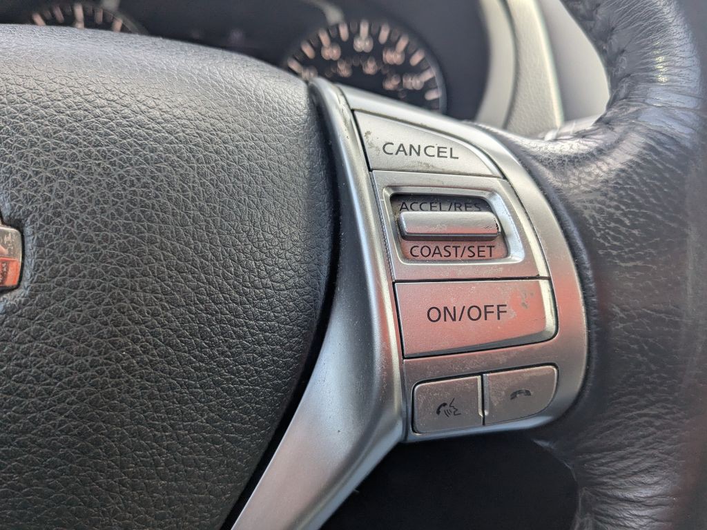 2016 Nissan Altima Image 11