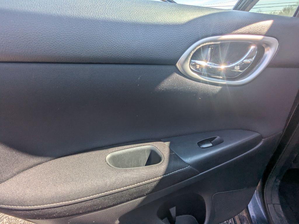 2014 Nissan Sentra Image 7