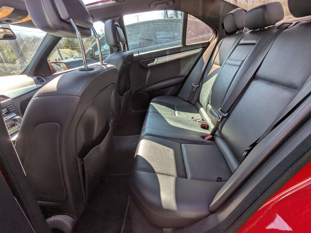2014 Mercedes-Benz C-Class Image 12