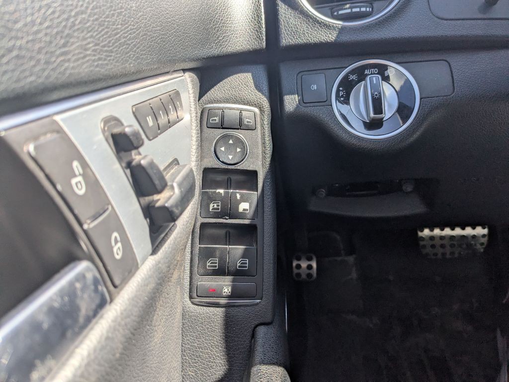 2014 Mercedes-Benz C-Class Image 15