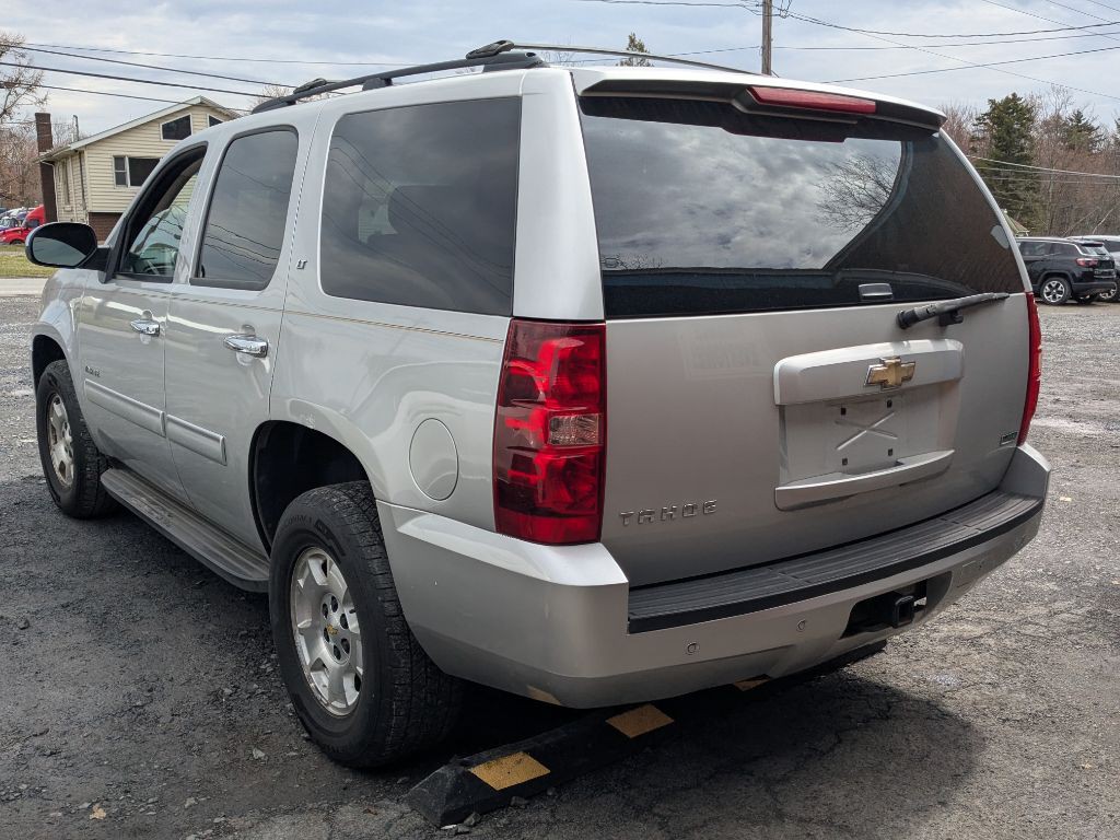 2010 Chevrolet Tahoe Image 3