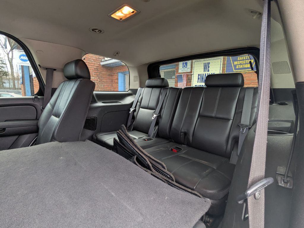 2010 Chevrolet Tahoe Image 10