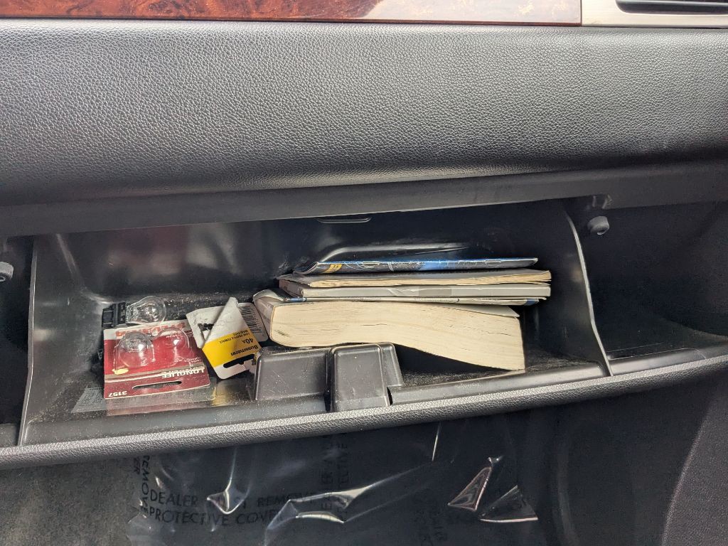 2010 Chevrolet Tahoe Image 17