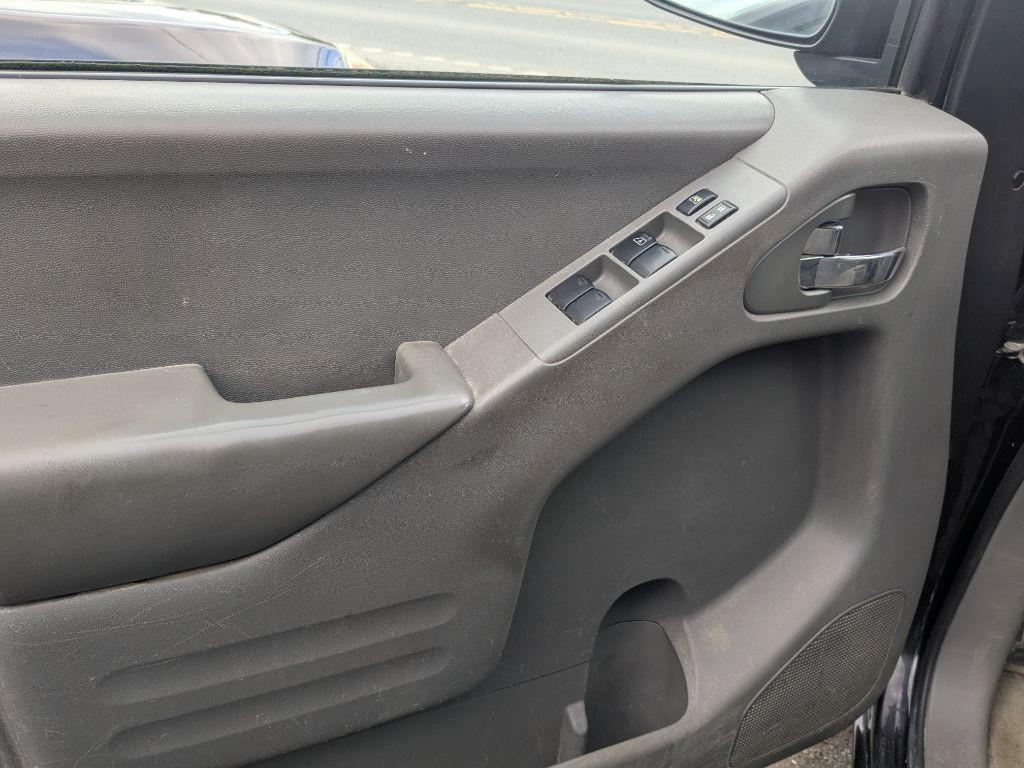 2018 Nissan Frontier Image 8