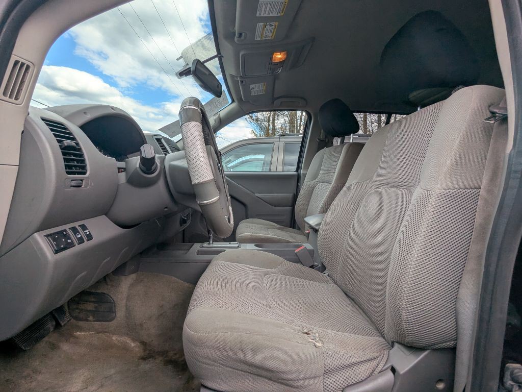 2018 Nissan Frontier Image 9