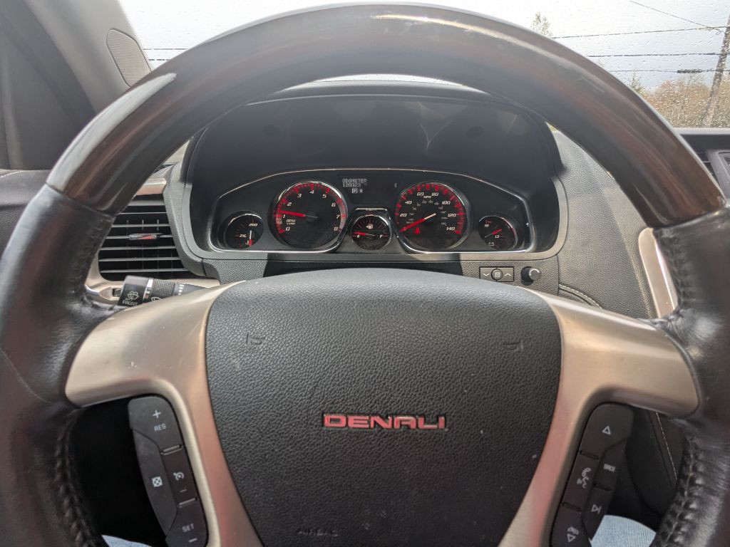 2014 GMC Acadia Image 13